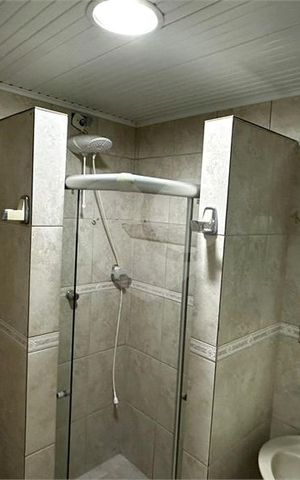 Casa à venda com 180m², 4 quartos e 2 vagas