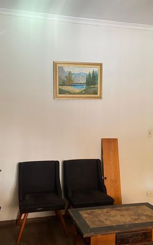 Casa à venda com 500m², 3 quartos e 3 vagas Casa à venda com 500m², 3 quartos e 3 vagasSala