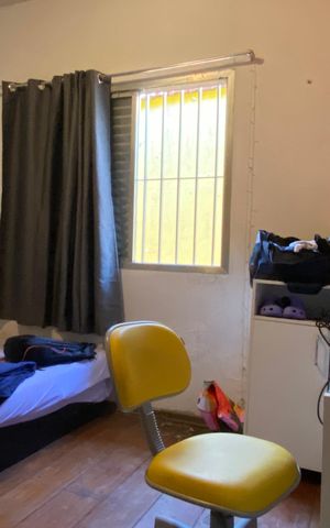 Casa à venda com 500m², 3 quartos e 3 vagas Casa à venda com 500m², 3 quartos e 3 vagasQuarto 1