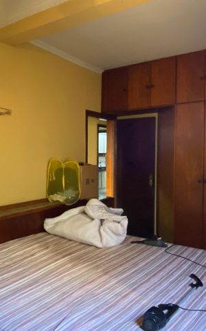 Casa à venda com 500m², 3 quartos e 3 vagas Casa à venda com 500m², 3 quartos e 3 vagasSuíte