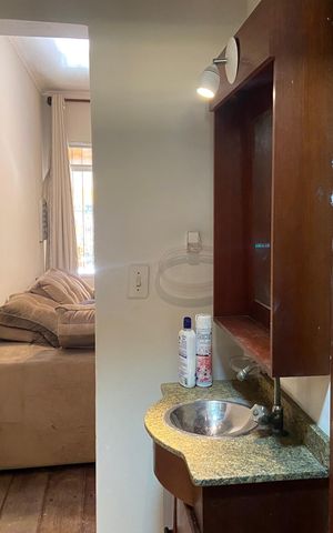 Casa à venda com 500m², 3 quartos e 3 vagas Casa à venda com 500m², 3 quartos e 3 vagasLavabo