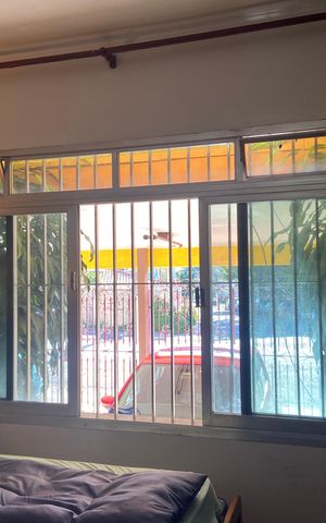 Casa à venda com 500m², 3 quartos e 3 vagas Casa à venda com 500m², 3 quartos e 3 vagasSala