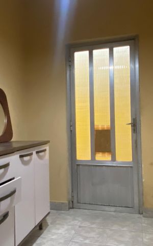 Casa à venda com 500m², 3 quartos e 3 vagas Casa à venda com 500m², 3 quartos e 3 vagasCozinha
