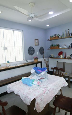 Casa à venda com 230m², 6 quartos e 3 vagasCozinha e Copa