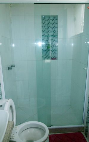 Casa à venda com 230m², 6 quartos e 3 vagasBanheiro da Suíte 2