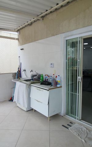 Casa à venda com 230m², 6 quartos e 3 vagasÁrea de Serviço