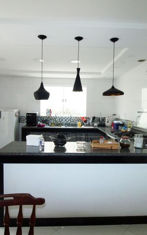 Casa à venda com 230m², 6 quartos e 3 vagasCozinha