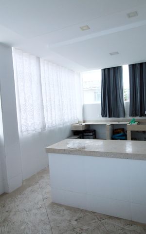 Casa à venda com 230m², 6 quartos e 3 vagasCozinha