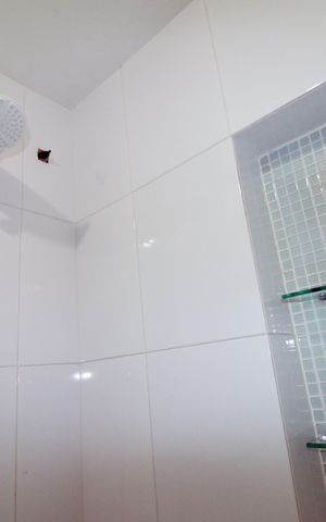 Casa à venda com 230m², 6 quartos e 3 vagasBanheiro da Suíte 3