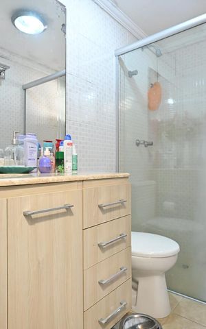 Apartamento à venda com 84m², 2 quartos e 2 vagasBanheiro Banheiro