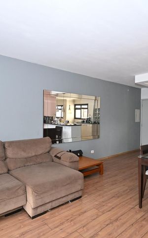 Apartamento à venda com 84m², 2 quartos e 2 vagasSala
