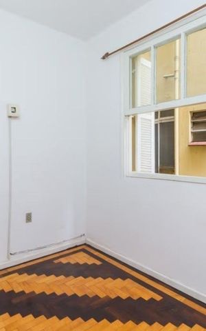 Apartamento para alugar com 70m², 2 quartos e sem vaga