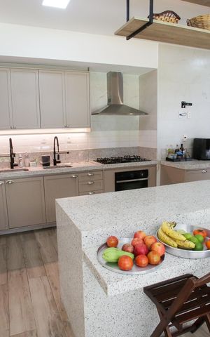 Casa de condomínio à venda com 430m², 3 quartos e 6 vagasCozinha