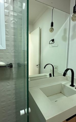 Apartamento à venda com 68m², 3 quartos e 2 vagas Apartamento à venda com 68m², 3 quartos e 2 vagasBanheiro Social