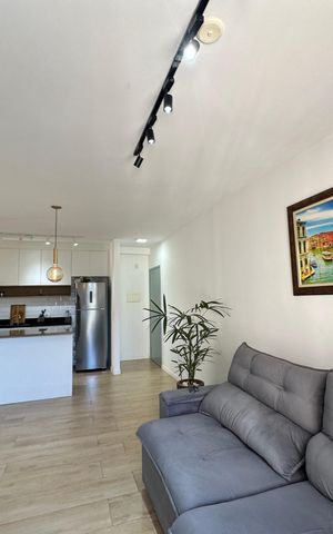 Apartamento à venda com 68m², 3 quartos e 2 vagas Apartamento à venda com 68m², 3 quartos e 2 vagasSala