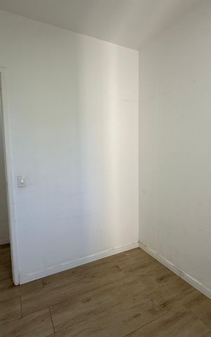 Apartamento à venda com 68m², 3 quartos e 2 vagas Apartamento à venda com 68m², 3 quartos e 2 vagasQuarto 1