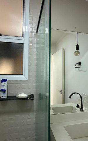 Apartamento à venda com 68m², 3 quartos e 2 vagas Apartamento à venda com 68m², 3 quartos e 2 vagasBanheiro Social