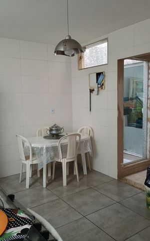 Casa de condomínio à venda com 180m², 3 quartos e 1 vaga Casa de condomínio à venda com 180m², 3 quartos e 1 vagaSala/Cozinha