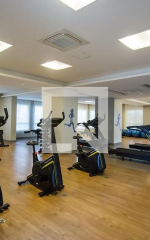 Apartamento para alugar com 94m², 3 quartos e 2 vagas Apartamento para alugar com 94m², 3 quartos e 2 vagasÁrea comum - Academia