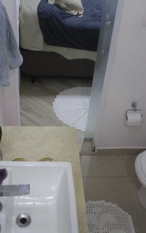 Apartamento à venda com 96m², 2 quartos e 2 vagasBanheiro da Suíte