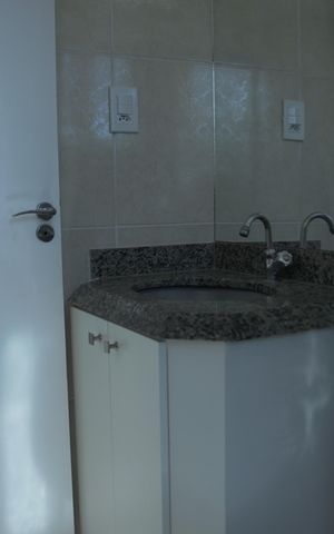 Apartamento para alugar com 153m², 3 quartos e 2 vagasBanheiro 2 - Suíte