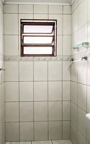 Casa para alugar com 50m², 1 quarto e 2 vagas Casa para alugar com 50m², 1 quarto e 2 vagasBanheiro