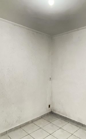 Casa para alugar com 50m², 1 quarto e 2 vagas Casa para alugar com 50m², 1 quarto e 2 vagasQuarto