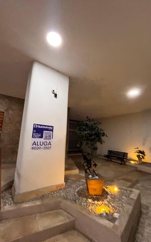 Apartamento para alugar com 90m², 2 quartos e 1 vaga Apartamento para alugar com 90m², 2 quartos e 1 vagaPlaca