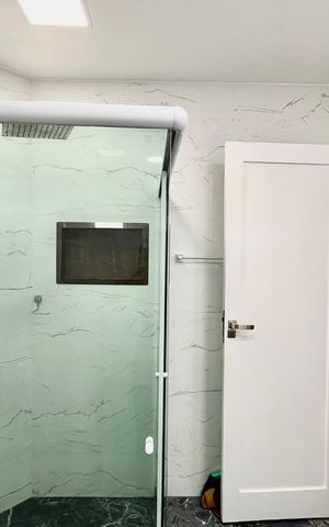 Apartamento para alugar com 90m², 2 quartos e 1 vaga Apartamento para alugar com 90m², 2 quartos e 1 vagaBanheiro