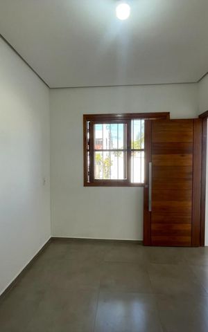 Casa à venda com 51m², 2 quartos e 1 vaga