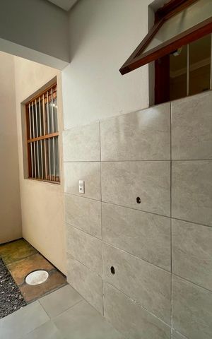 Casa à venda com 51m², 2 quartos e 1 vaga