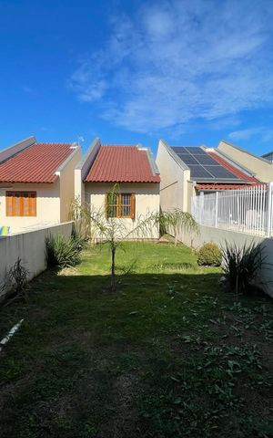 Casa à venda com 51m², 2 quartos e 1 vaga