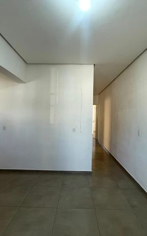 Casa à venda com 51m², 2 quartos e 1 vaga