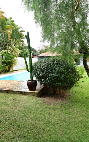 Casa à venda com 342m², 4 quartos e 4 vagasQuarto 4 - Suíte Vista