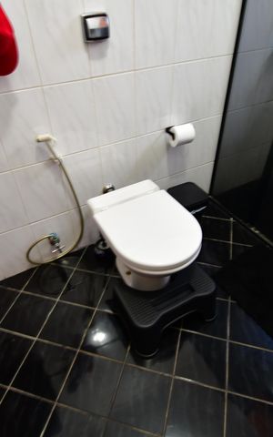 Casa à venda com 342m², 4 quartos e 4 vagasBanheiro Suíte