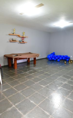 Casa à venda com 342m², 4 quartos e 4 vagasEspaço Gourmet