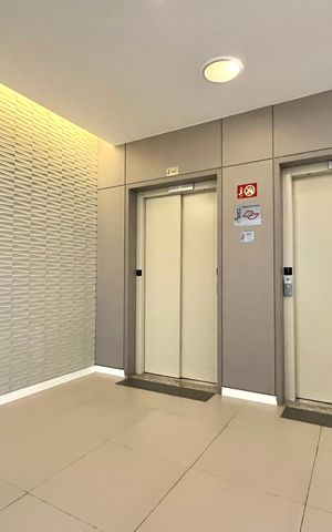 Apartamento à venda com 35m², 1 quarto e 1 vaga Apartamento à venda com 35m², 1 quarto e 1 vagaHall social