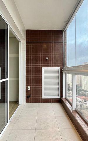 Apartamento à venda com 35m², 1 quarto e 1 vaga Apartamento à venda com 35m², 1 quarto e 1 vagaVaranda