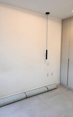 Apartamento à venda com 77m², 2 quartos e 1 vaga