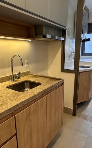 Apartamento à venda com 77m², 2 quartos e 1 vaga