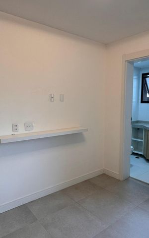 Apartamento à venda com 77m², 2 quartos e 1 vaga