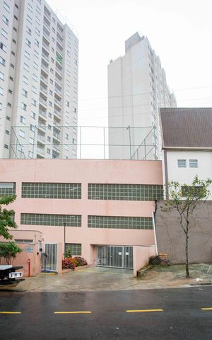 Apartamento à venda com 48m², 2 quartos e 1 vagaFachado do condomínio