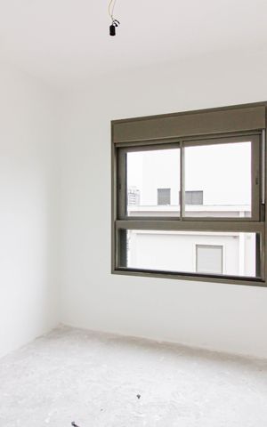 Apartamento à venda com 173m², 3 quartos e 2 vagas Apartamento à venda com 173m², 3 quartos e 2 vagasSuíte 2