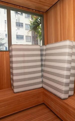 Apartamento à venda com 173m², 3 quartos e 2 vagas Apartamento à venda com 173m², 3 quartos e 2 vagasSauna
