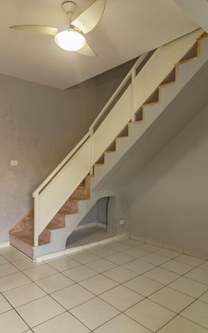 Casa à venda com 90m², 2 quartos e 2 vagas