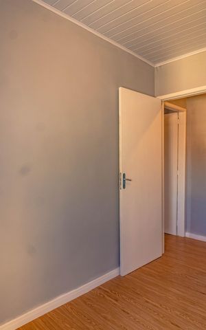 Casa à venda com 90m², 2 quartos e 2 vagas