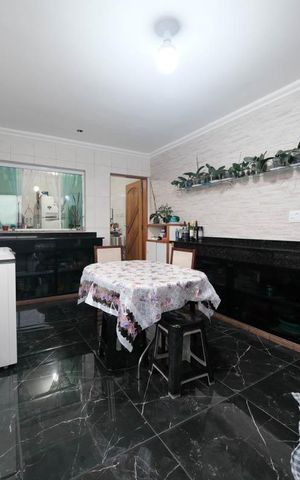 Casa à venda com 100m², 2 quartos e 2 vagasÁrea gourmet