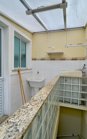 Casa de condomínio à venda com 174m², 3 quartos e 4 vagas Casa de condomínio à venda com 174m², 3 quartos e 4 vagasÁrea de Serviço