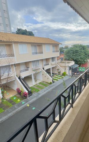 Casa de condomínio à venda com 174m², 3 quartos e 4 vagas Casa de condomínio à venda com 174m², 3 quartos e 4 vagasSacada do quarto