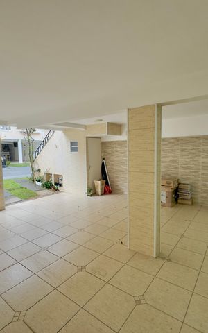 Casa de condomínio à venda com 174m², 3 quartos e 4 vagas Casa de condomínio à venda com 174m², 3 quartos e 4 vagasGaragem